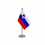 Drapeau bureau de la Slovénie modèle Argent avec mât et socle en acier inoxydable