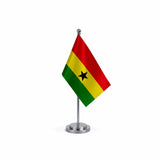 Drapeau bureau du Ghana modèle Argent avec mât et socle en acier inoxydable