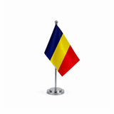 Drapeau bureau du Tchad modèle Argent avec mât et socle en acier inoxydable