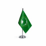 Drapeau Bureau de l'Union africaine modèle Argent avec mât et socle en acier inoxydable