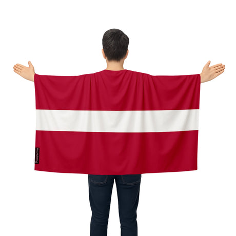 Cape drapeau lettonie polyester léger à enfiler événements