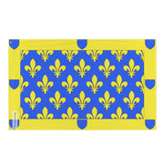 Drapeau ardèche polyester résistant avec œillets à gauche