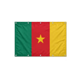 Drapeau du Cameroun format S en polyester avec dix œillets