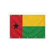 Drapeau de la Guinée-Bissau format S en polyester avec dix œillets