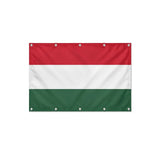 Drapeau de la Hongrie format S en polyester avec dix œillets