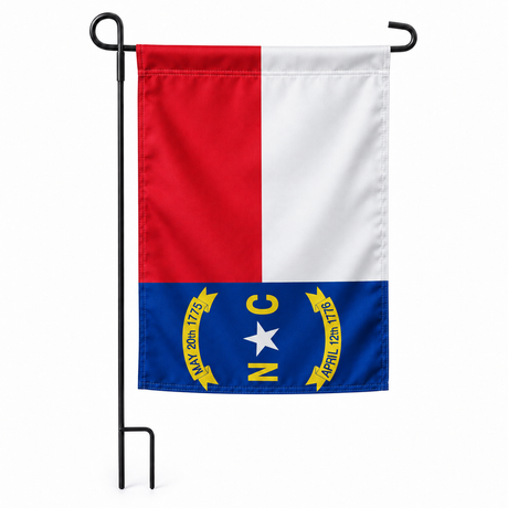 Drapeau jardin vertical Caroline du Nord sur support noir