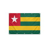 Drapeau du Togo format S en polyester avec dix œillets