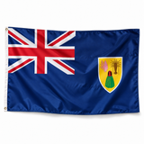 Drapeau des Îles Turques-et-Caïques – Plusieurs Tailles – Polyester Résistant — photo polyester réaliste sur fond blanc