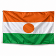 Drapeau du Niger réaliste en polyester