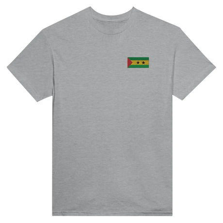 T-shirt drapeau de sao tomé-et-principe en broderie - pixelformaflag